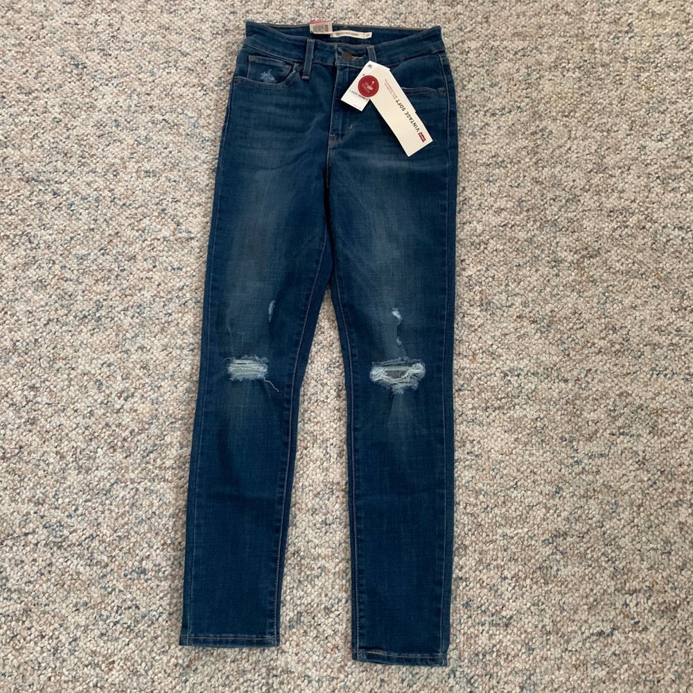 Levi’s 721 High Rise Ankle Skinny